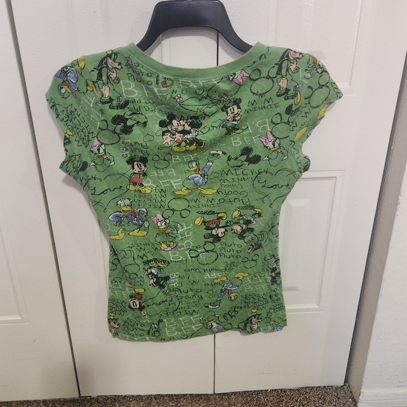 Disney - Picture 3 of 3